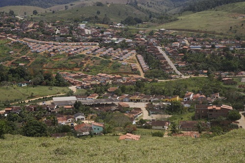 Professores assinavam caderneta falsa a pedido da primeira-dama na Bahia, diz PF