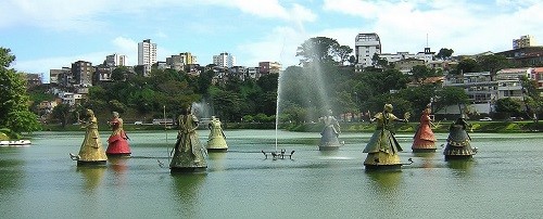 Brasília fede, mas há algo de podre também no Dique do Tororó