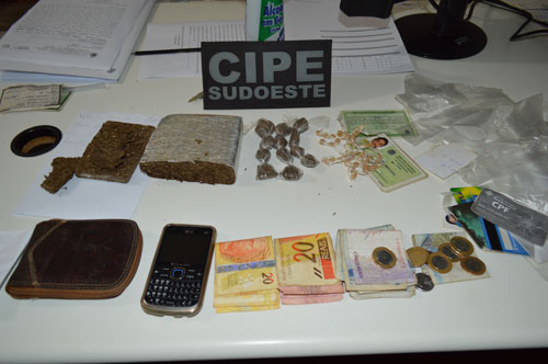 Caesg apreende drogas em residência no Bairro Nossa Senhora da Paz