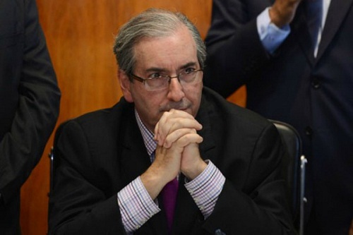 Por 11 votos a 9, Conselho de Ética aprova cassação de Eduardo Cunha