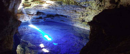 Poço Encantado, na Chapada, é classificado como uma das mais belas paisagens do mundo