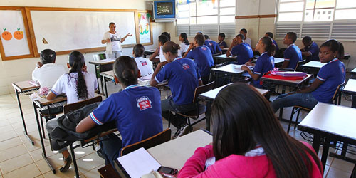   Bahia: Governo do Estado prepara concurso para professor com mais de 7 mil vagas