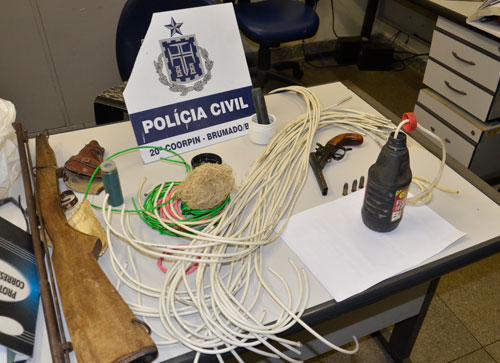 Explosivos que bandidos costumam utilizar em explosões de caixas eletrônicos são apreendidos em Brumado