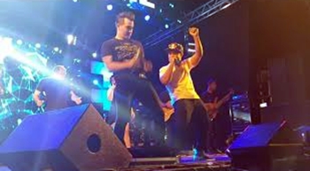 Durante lançamento do clip ‘Baixinho Delícia’, Fann Estourado faz participação especial no show de Tayrone