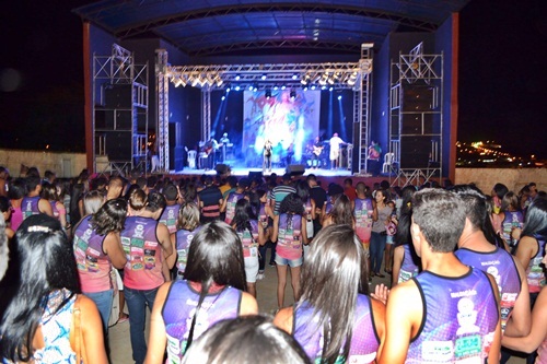 Jovens demonstram fé e muita animação em mais uma edição da tradicional Festa da Luz