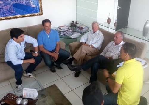 Baianão 2016: Presidente do Flamengo de Guanambi visita Brumado para ver a possibilidade de jogos serem realizados no ‘Gilbertão’