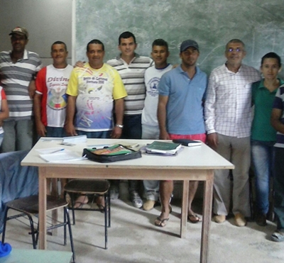 Secretario de agricultura de Ituaçu participa de reunião na associação do Espirito Santo