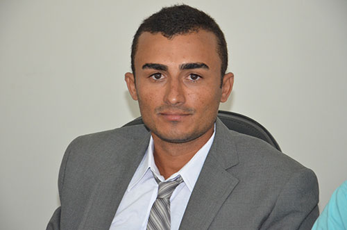 Vereador Jânio indica ao prefeito de Guajeru a contratação de profissionais na área da educação para atender alunos especiais