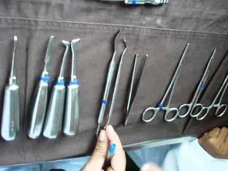 Falso cirurgião-dentista é preso atendendo pacientes em barbearia