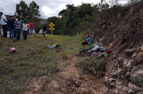 Chapada Diamantina: Acidente motociclístico deixa duas pessoas feridas em Ibicoara