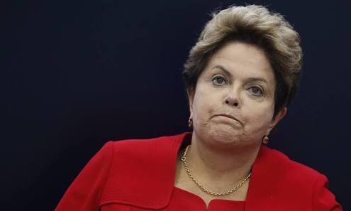 Processo de impeachment é aberto, e Dilma é afastada por até 180 dias