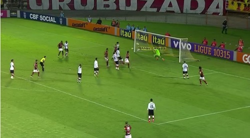 Caneta, chapéu e futevôlei: o pacotão do Vitória na 5ª rodada do Brasileirão