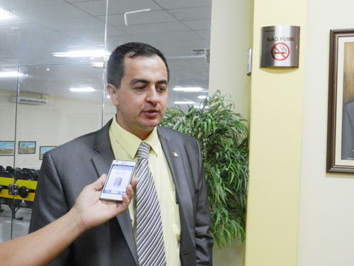 Juiz de Direito de Brumado antecipa tutela e estipula prazo para nomeação de Defensor Público