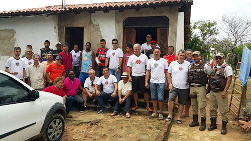 Centro de Tratamento Metanóia recebe visita e doações da maçonaria