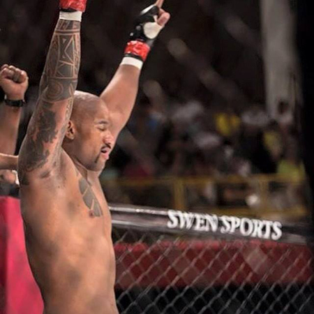 Brumadense João Isidoro vence na estréia do Noxxii Combat em Santa Joinville