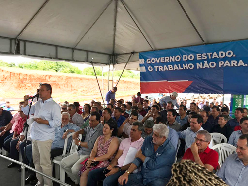 Visita do governador: Macaúbas ganha reforço na saúde e agricultura familiar
