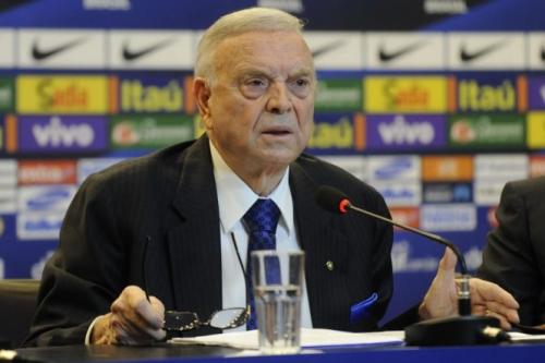 Polícia suíça prende Marin e outros dirigentes da Fifa em Zurique