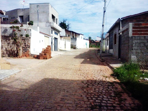 Servente de pedreiro teve moto furtada próximo a construção onde estava trabalhando