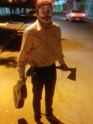 'Palhaço sinistro' detido na BA fala que queria curtidas e se diz arrependido