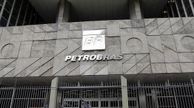 Crise na Petrobrás afeta cotação de dívida brasileira