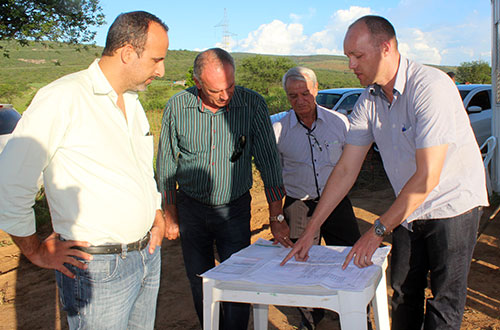 Prefeito Aguiberto visita obras do Centro de Detenção Provisória de Brumado