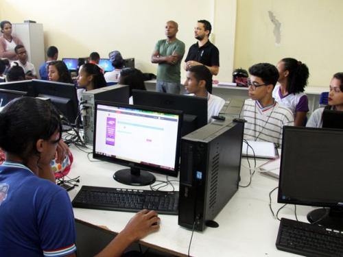 Vagas em vários municípios: Secretaria da Educação da Bahia abre processo seletivo para professores