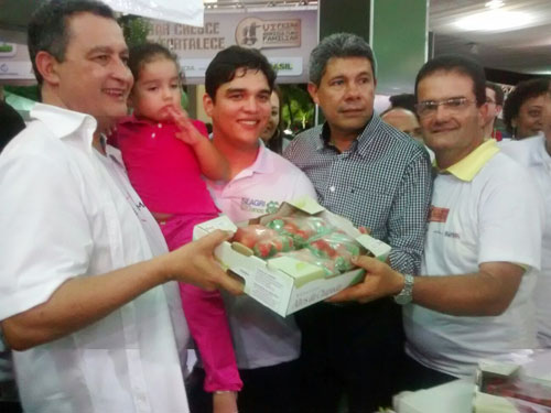 Produtos cultivados em Barra da Estiva são destaques em uma das maiores feiras agropecuárias do Brasil