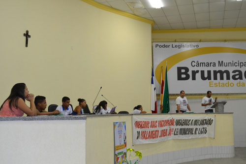 Com grande participação dos jovens, 2ª Conferência Municipal da Juventude foi realizada em Brumado