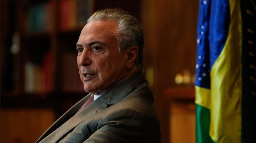 Dono da JBS gravou Temer dando aval para comprar silêncio de Cunha, diz jornal