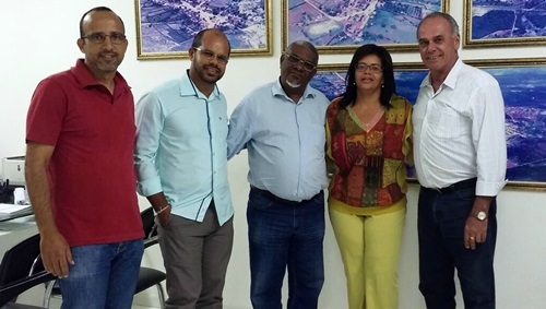 Brumado: Prefeitura e UNEB selam parceria para a construção da sede própria da Universidade