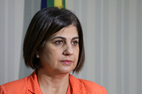 Rosinha e o vice de Campos, no RJ, têm direitos cassados por oito anos