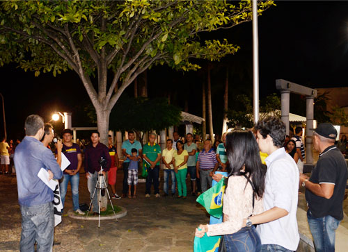 ‘Vem Pra Rua’ movimentou o país, mas em Brumado houve pouca adesão