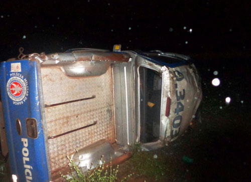 Viatura da Polícia Militar de Ibicoara fica destruída após acidente na BA – 142