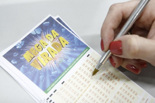 Mega-Sena da Virada tem prêmio estimado em R$ 240 milhões