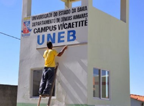 Caetité: Jovem é espancado em festa no campus da Uneb Caetité